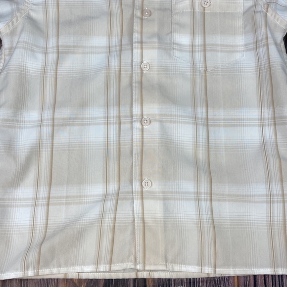 Bruno Boys Cream & Tan Sueded Microfiber Poly Button Down Shirt- Size 6 - Picture 4 of 11